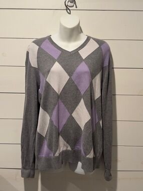 Claiborne Gray and Lavender Argyle V-Neck Sweater